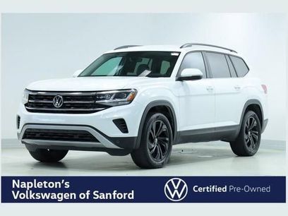 Used 2022 Volkswagen Atlas SE w/ Black Wheel Package