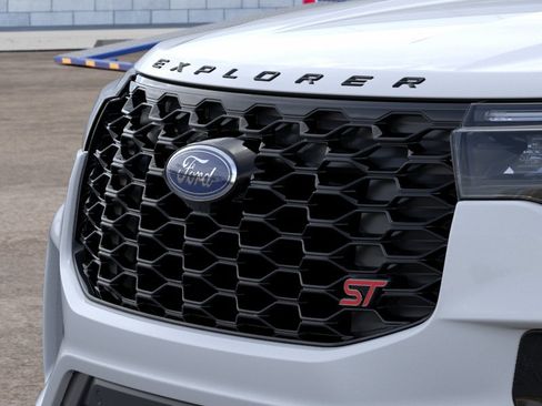 New 2026 Ford Explorer ST w/ Sun And Sound Package AWD/4WD image 9