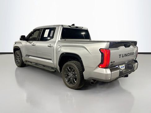 Used 2022 Toyota Tundra Platinum image 5