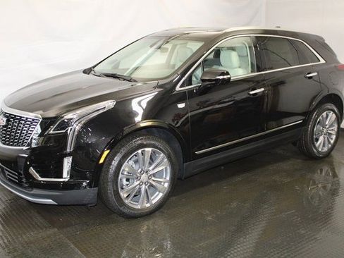 New 2026 Cadillac XT5 Premium Luxury w/ Driver Assist Package image 2