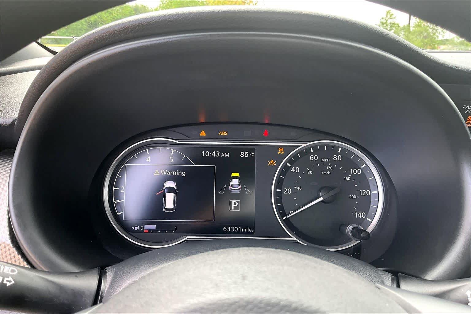 Used 2019 Nissan Kicks SV FWD image 22