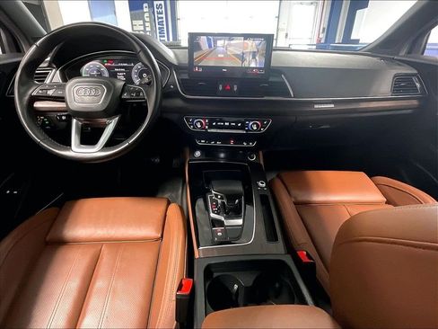 Used 2023 Audi Q5 e Premium Plus w/ Premium Plus Package AWD/4WD image 21
