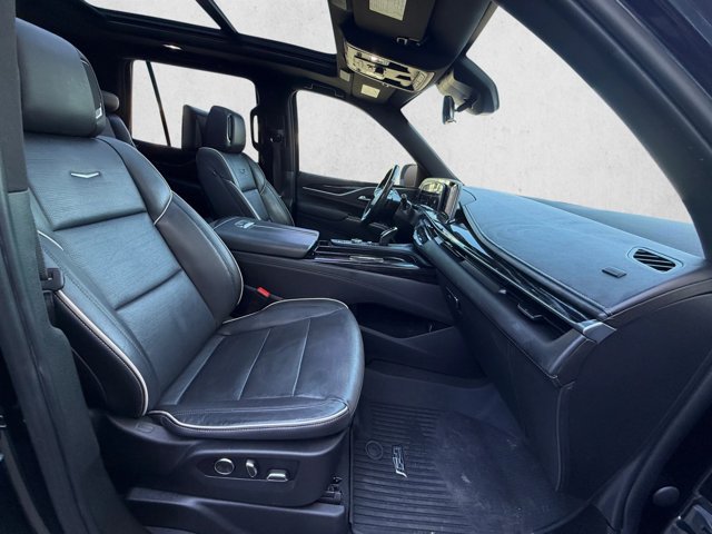 Used 2021 Cadillac Escalade Sport RWD image 23