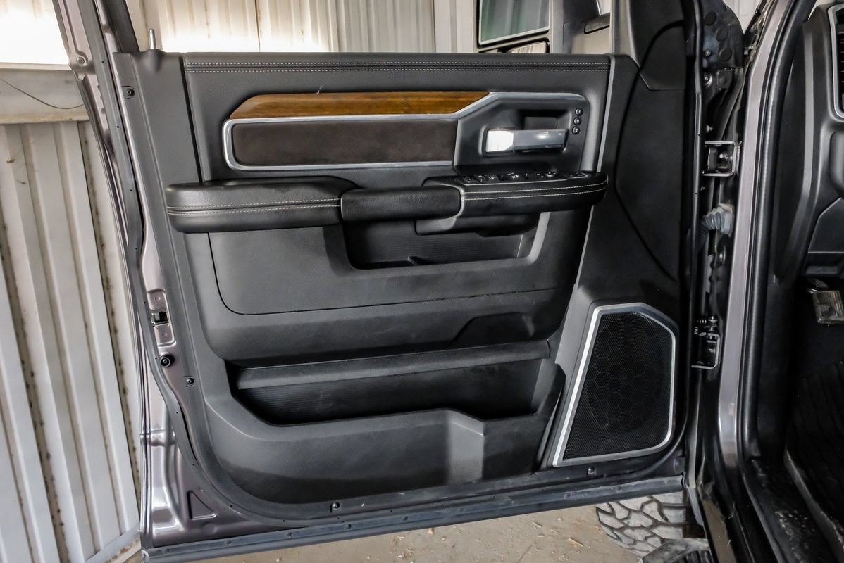 Used 2023 RAM 2500 Laramie AWD/4WD image 42