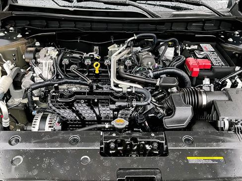 Certified 2025 Nissan Altima 2.5 SR FWD image 31