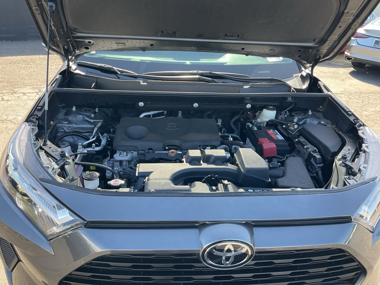 Used 2024 Toyota RAV4 LE FWD image 22