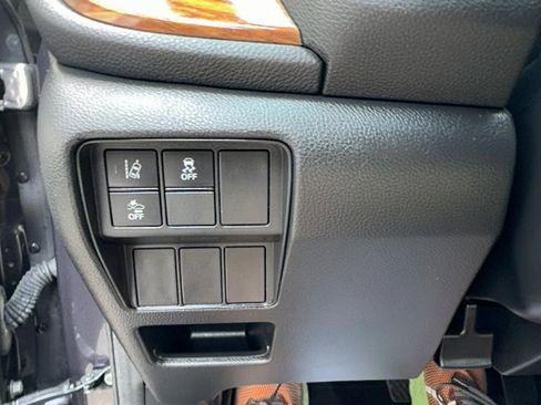 Used 2017 Honda CR-V EX image 12