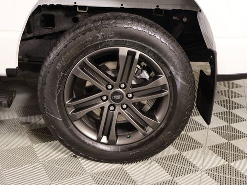 Used 2022 Ford F150 Platinum w/ Equipment Group 701A High image 21