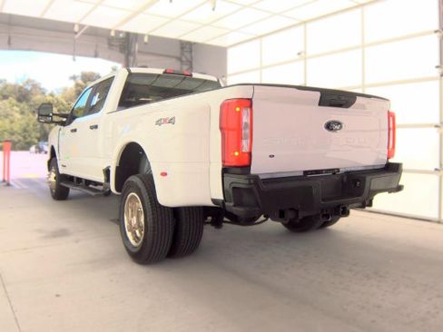 Used 2023 Ford F350 XL AWD/4WD image 4