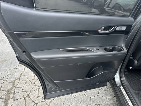Used 2022 Hyundai Palisade Limited AWD/4WD image 23