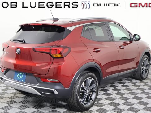 Certified 2023 Buick Encore GX Essence FWD image 5