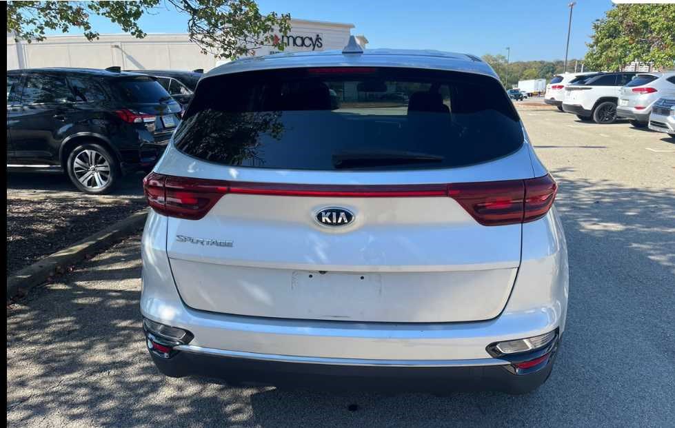 Used 2020 Kia Sportage LX AWD/4WD image 7