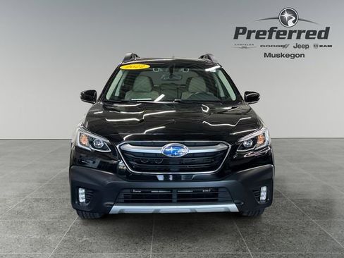 Used 2022 Subaru Outback Limited AWD/4WD image 11