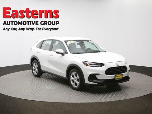 Used 2023 Honda HR-V LX image 47