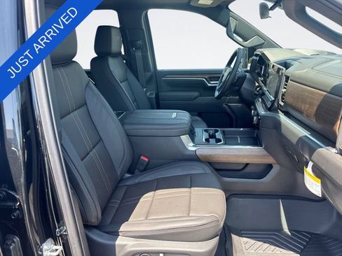 New 2026 Chevrolet Silverado 2500 High Country w/ High Country Premium Package AWD/4WD image 26