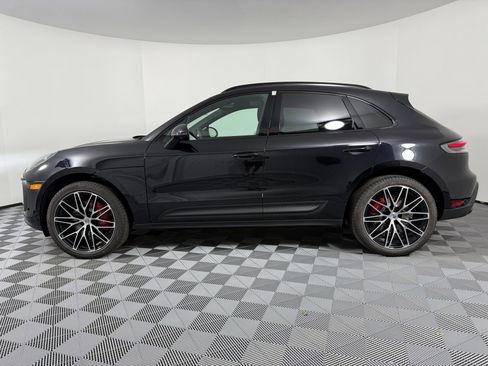 New 2026 Porsche Macan S image 2