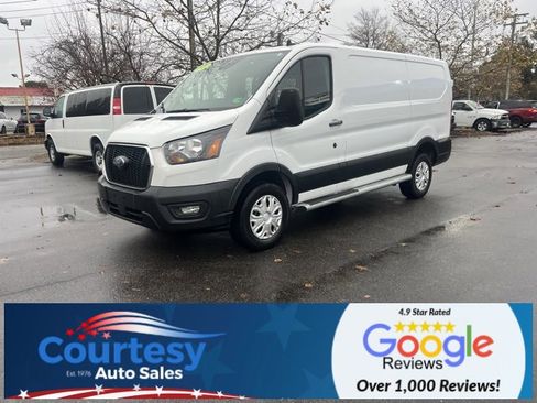 Used 2024 Ford Transit 250 Low Roof w/ Exterior Upgrade Package image 3