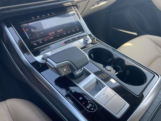 Used 2026 Audi Q7 3.0T Premium Plus w/ Premium Plus Package AWD/4WD image 30