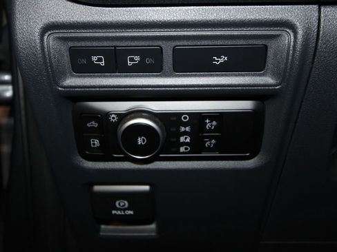 Used 2023 Ford F150 XLT w/ Equipment Group 302A High image 9