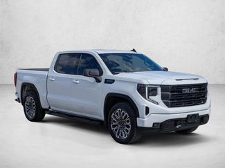 Certified 2022 GMC Sierra 1500 Elevation w/ LPO, Elevation Black Package AWD/4WD video 3