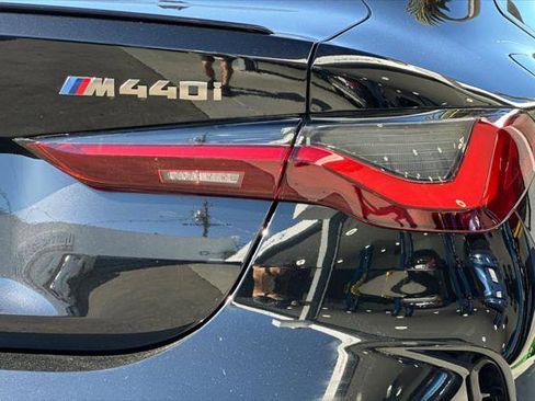 Used 2024 BMW 440i xDrive Coupe w/ Premium Package image 24