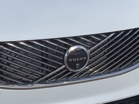 New 2026 Volvo XC90 B6 Ultra w/ Protection Package image 11