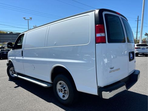 Certified 2024 GMC Savana 2500 w/ Driver Convenience Package RWD image 21