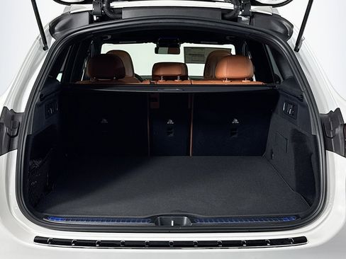 New 2026 Mercedes-Benz GLC 300 image 22