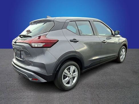 Used 2024 Nissan Kicks S image 5