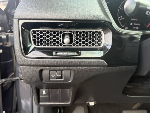 Used 2025 Honda Civic LX image 15