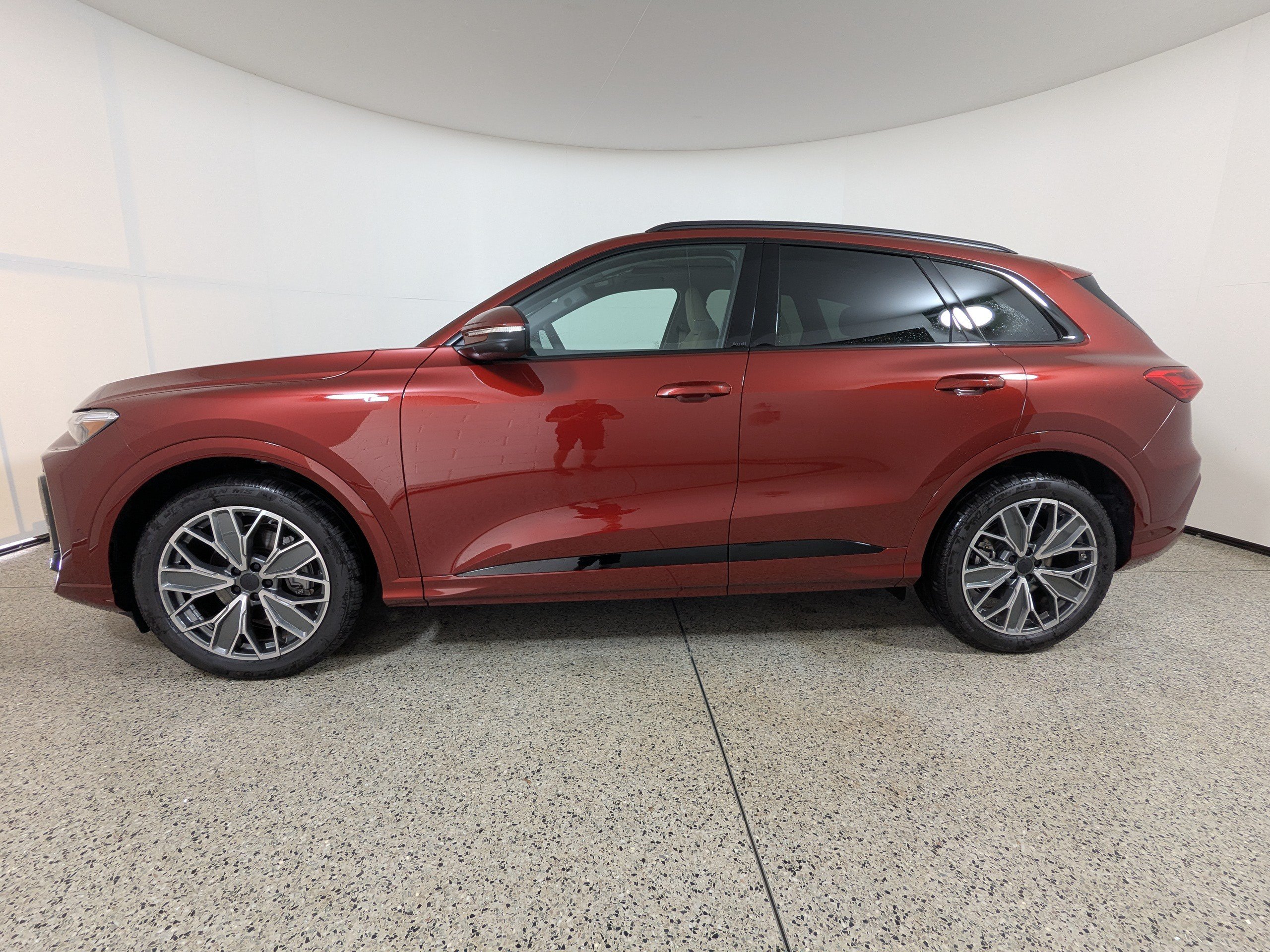 New 2026 Audi Q5 Prestige AWD/4WD image 4