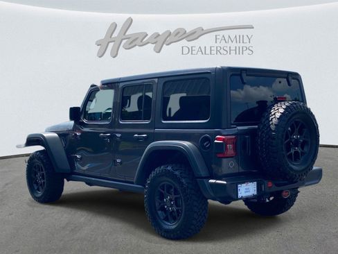 Used 2026 Jeep Wrangler Unlimited Sport AWD/4WD image 6