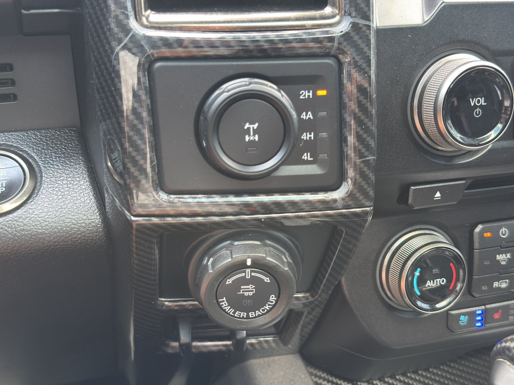 Used 2018 Ford F150 Raptor w/ Equipment Group 802A Luxury AWD/4WD image 17
