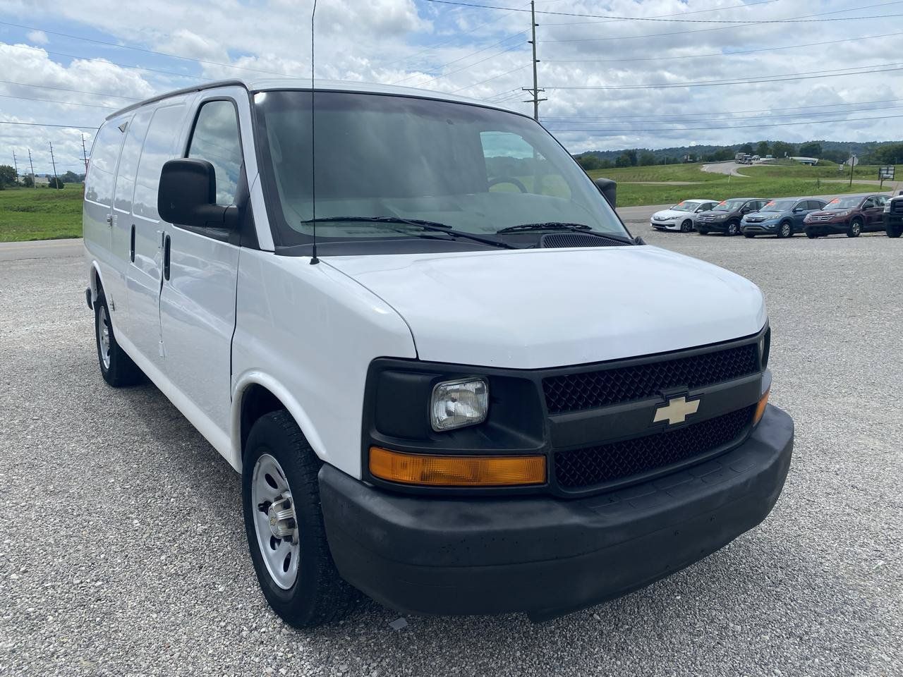 Used 2012 Chevrolet Express 1500 RWD image 4