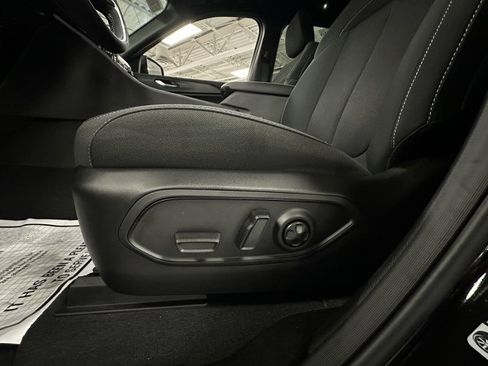 New 2025 Jeep Grand Cherokee L Laredo w/ Luxury Tech Group I image 18