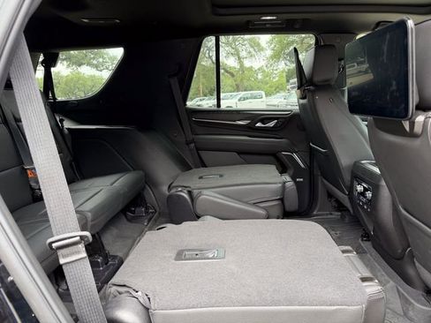 Used 2024 GMC Yukon Denali w/ Denali Reserve Package AWD/4WD image 21
