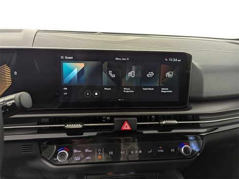 New 2026 Kia Sportage EX image 24