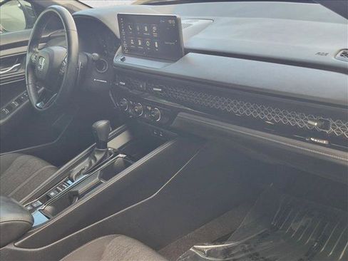 Used 2024 Honda Accord Sport image 20