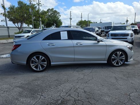 Used 2019 Mercedes-Benz CLA 250 image 8