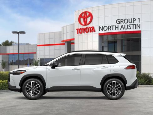 New 2026 Toyota Corolla Cross XLE AWD/4WD image 4