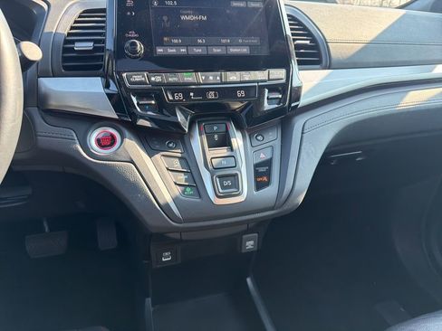 Certified 2023 Honda Odyssey Sport image 16