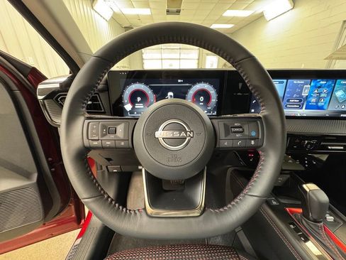 New 2026 Nissan Kicks SR w/ Illumination Package image 30