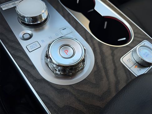 New 2025 Genesis GV80 3.5T Advanced image 24