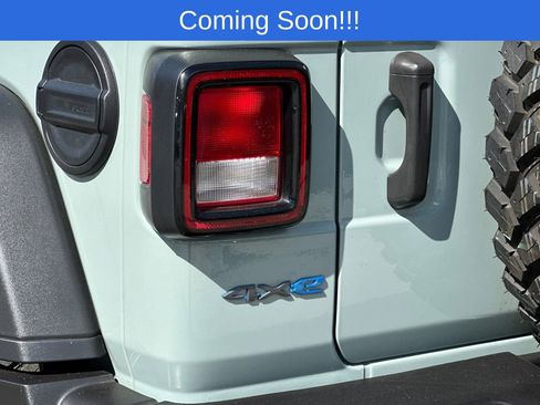Used 2023 Jeep Wrangler Unlimited w/ Convenience Group image 27