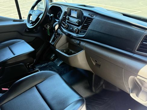 Used 2023 Ford Transit 250 Low Roof w/ Exterior Upgrade Package RWD image 13