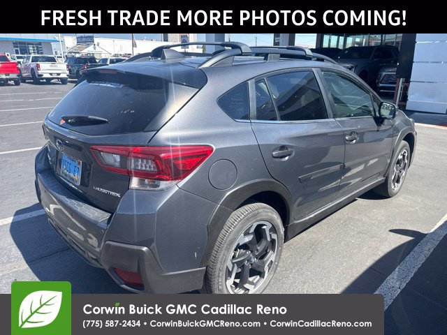 Used 2021 Subaru Crosstrek 2.5i Limited w/ Moonroof Package 2 AWD/4WD image 3