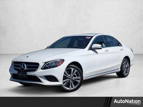 Used 2019 Mercedes-Benz C 300 4MATIC Sedan image 1