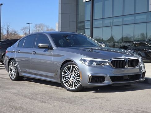 Used 2018 BMW M550i xDrive image 2