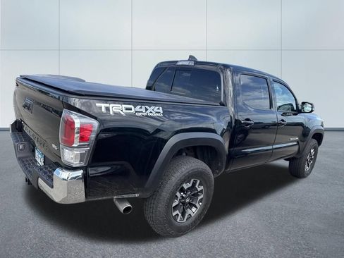 Used 2023 Toyota Tacoma TRD Off-Road AWD/4WD image 10
