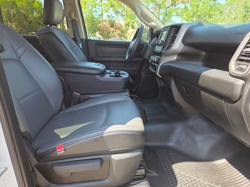 Used 2019 RAM 2500 Tradesman RWD image 15